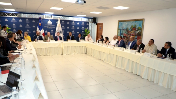 Director de PROMIPYME participa en reunión Gabinete Ministerial del MICM